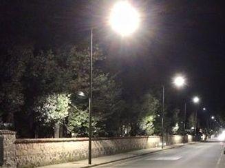 Nuovi lampioni, i led non ci sono 