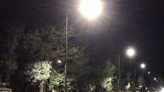Nuovi lampioni, i led non ci sono