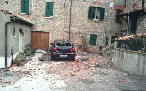 Roccastrada, danneggiati molti edifici pubblici 