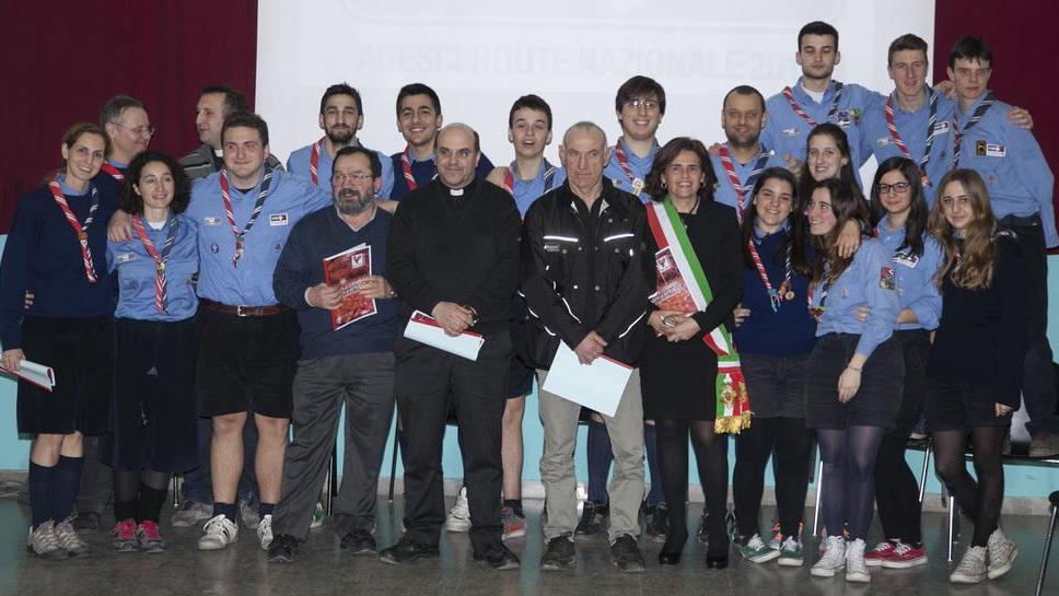 Carta del Coraggio dagli scout al sindaco, al vice e ai tre don