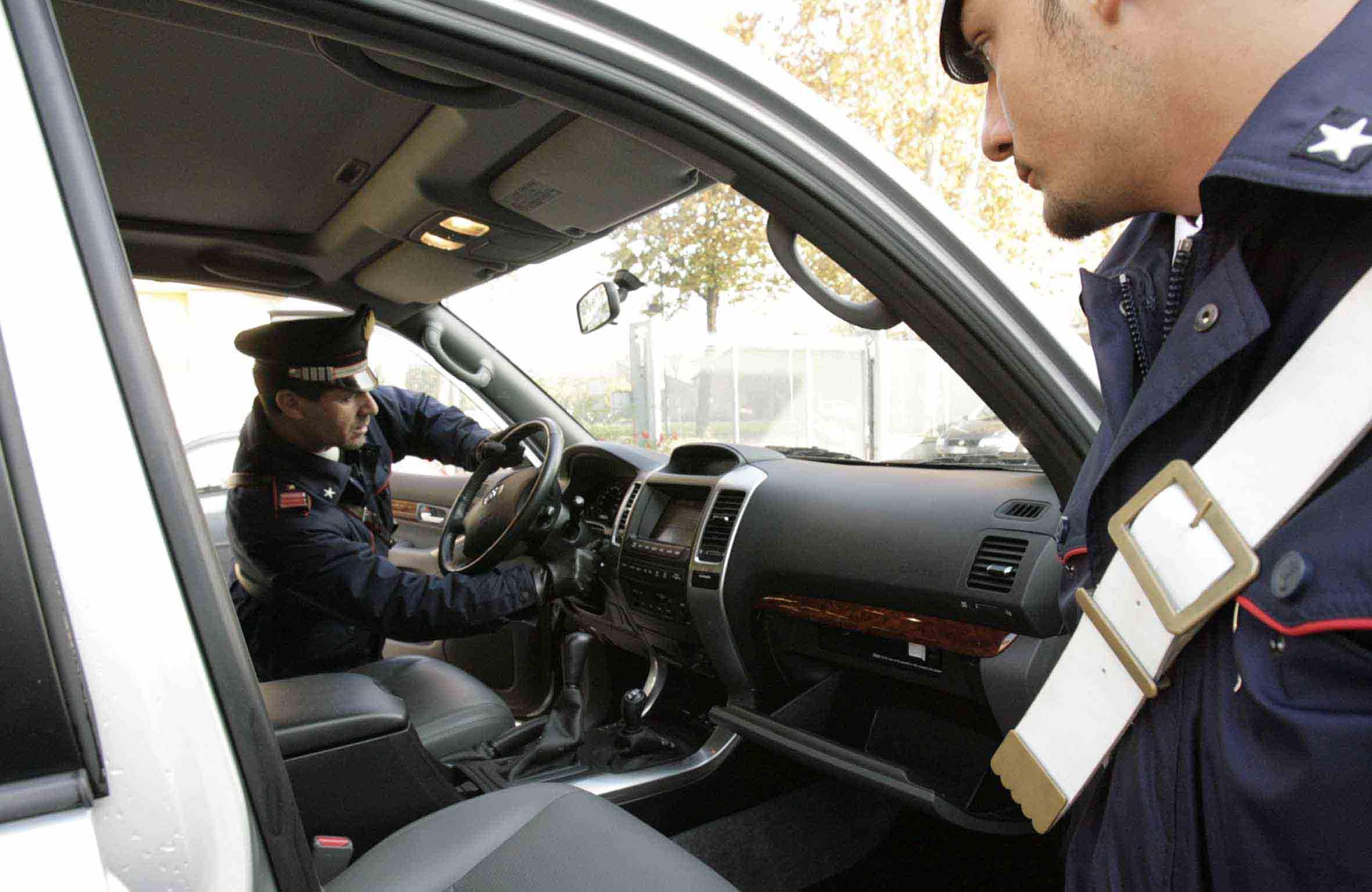 Riciclaggio di auto, arrestato un 47enne