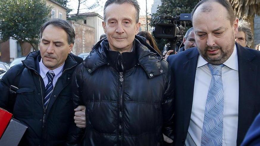 Così la difesa ha demolito il superteste