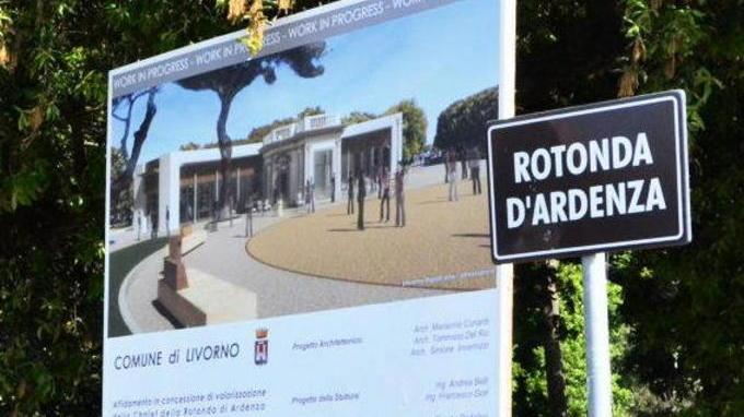 Chiuso da 12 anni, è un simbolo del degrado