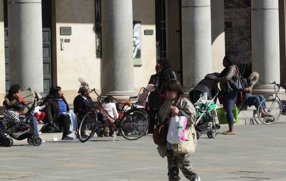 Bivacchi al "Valli", il piano del Comune 
