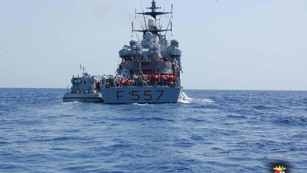 Coltellate fra profughi nella struttura di accoglienza