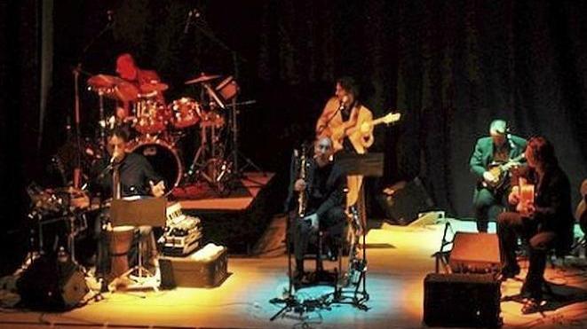 Dieci anni sul palco con De Andrè nel cuore