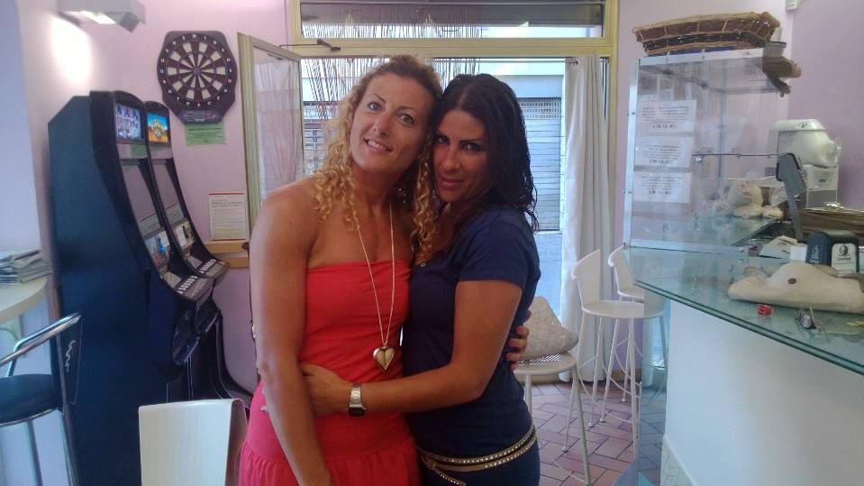 Michela Amodeo e Monia Nannini, per trent'anni amiche inseparabili