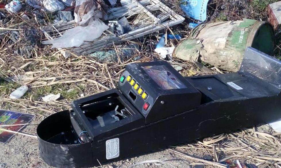 Ritrovata una slot machine rubata