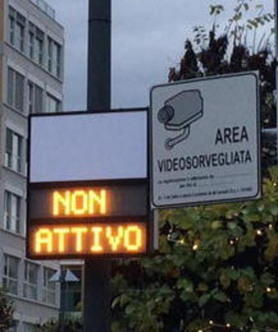 Entro metà aprile i nuovi contrassegni 