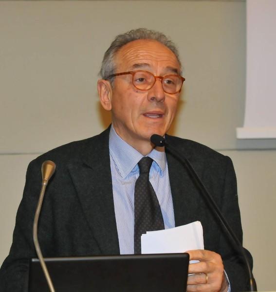 Più educazione e meno pregiudizi
