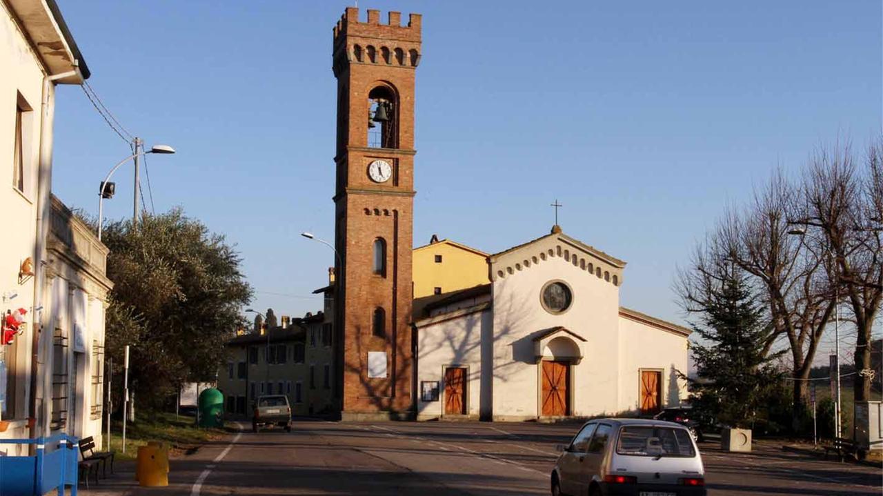 La piazza di Torre (foto d'archivio)