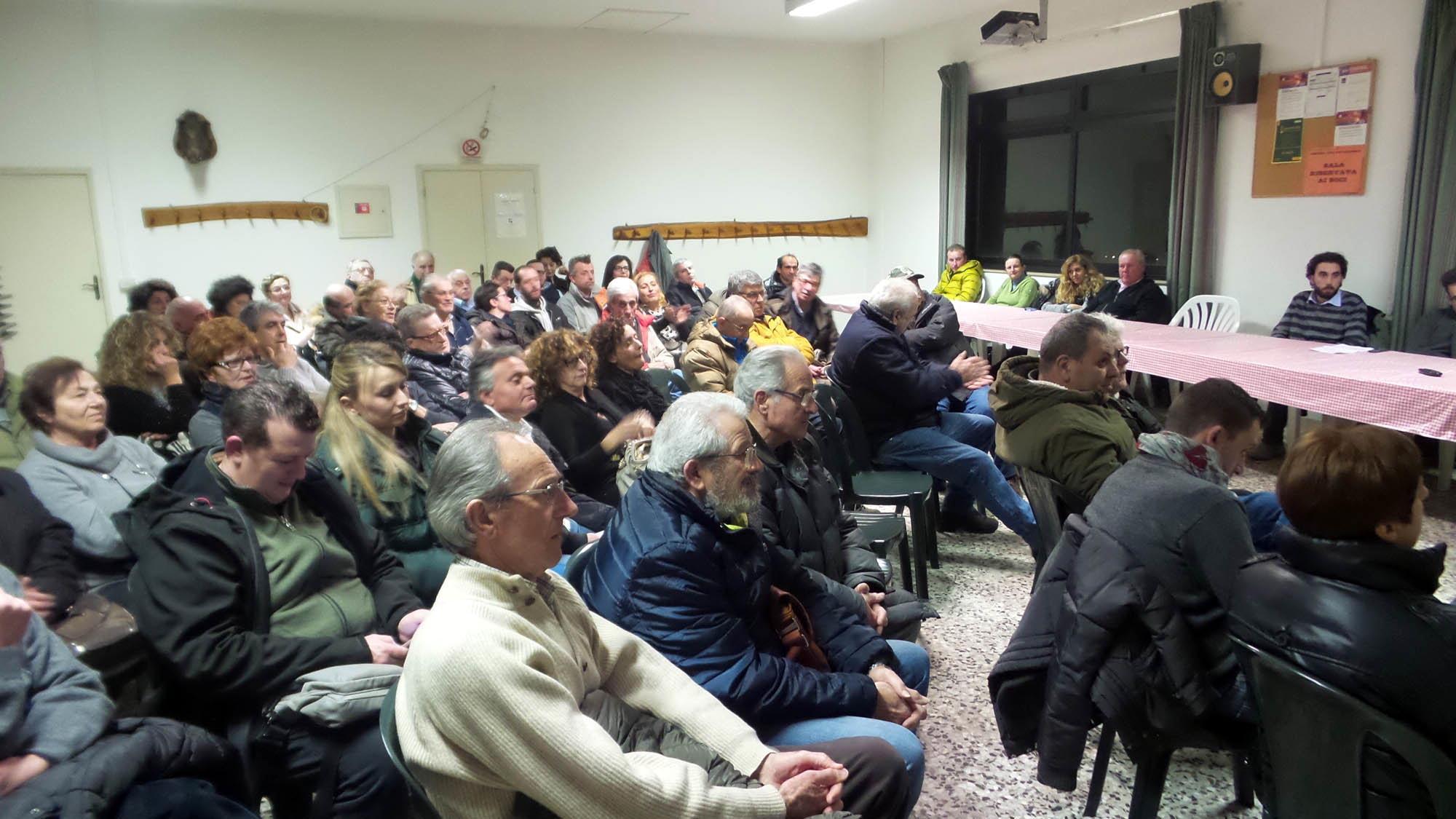 Un'immagine del consiglio comunale aperto a San Baronto (Foto Nucci)