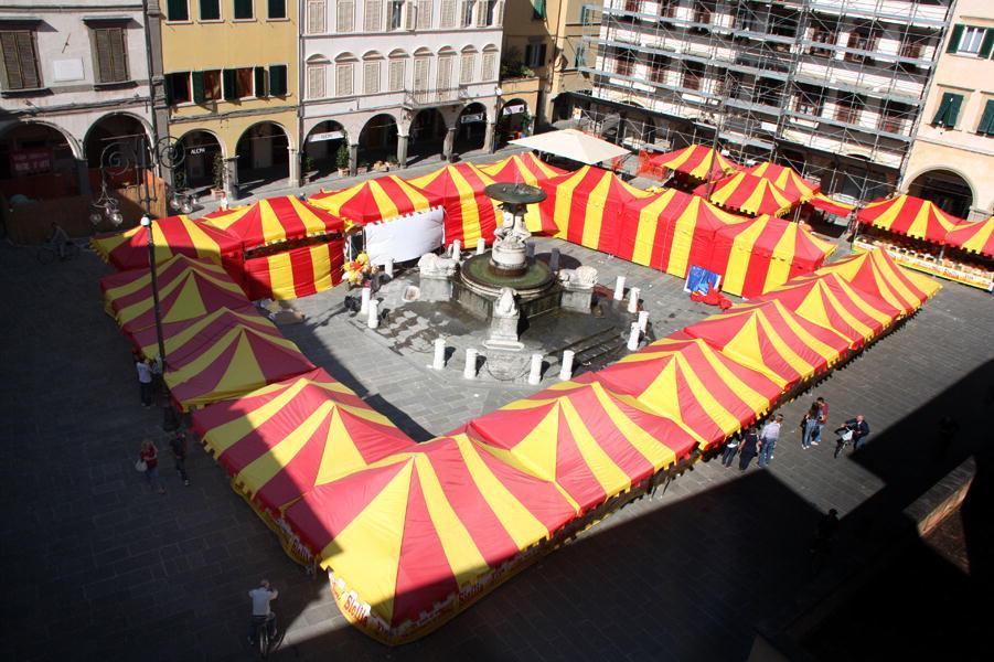 Piazza Farinata degli Uberti