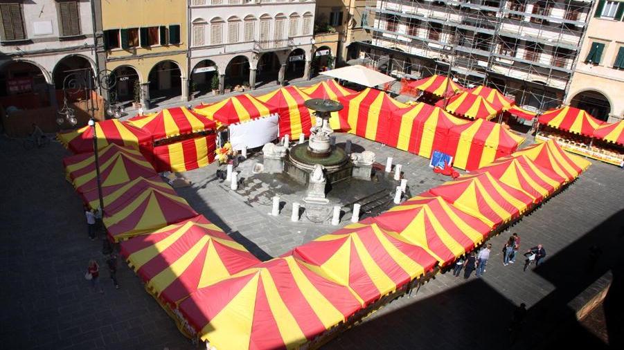 Piazza Farinata degli Uberti