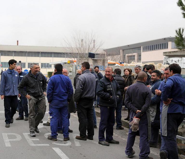 «Niente rischi per la salute» ma scattano nuovi controlli