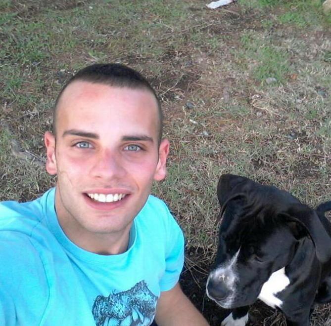 «Ora vola più in alto che puoi» Un fiume di dolore per Elia 