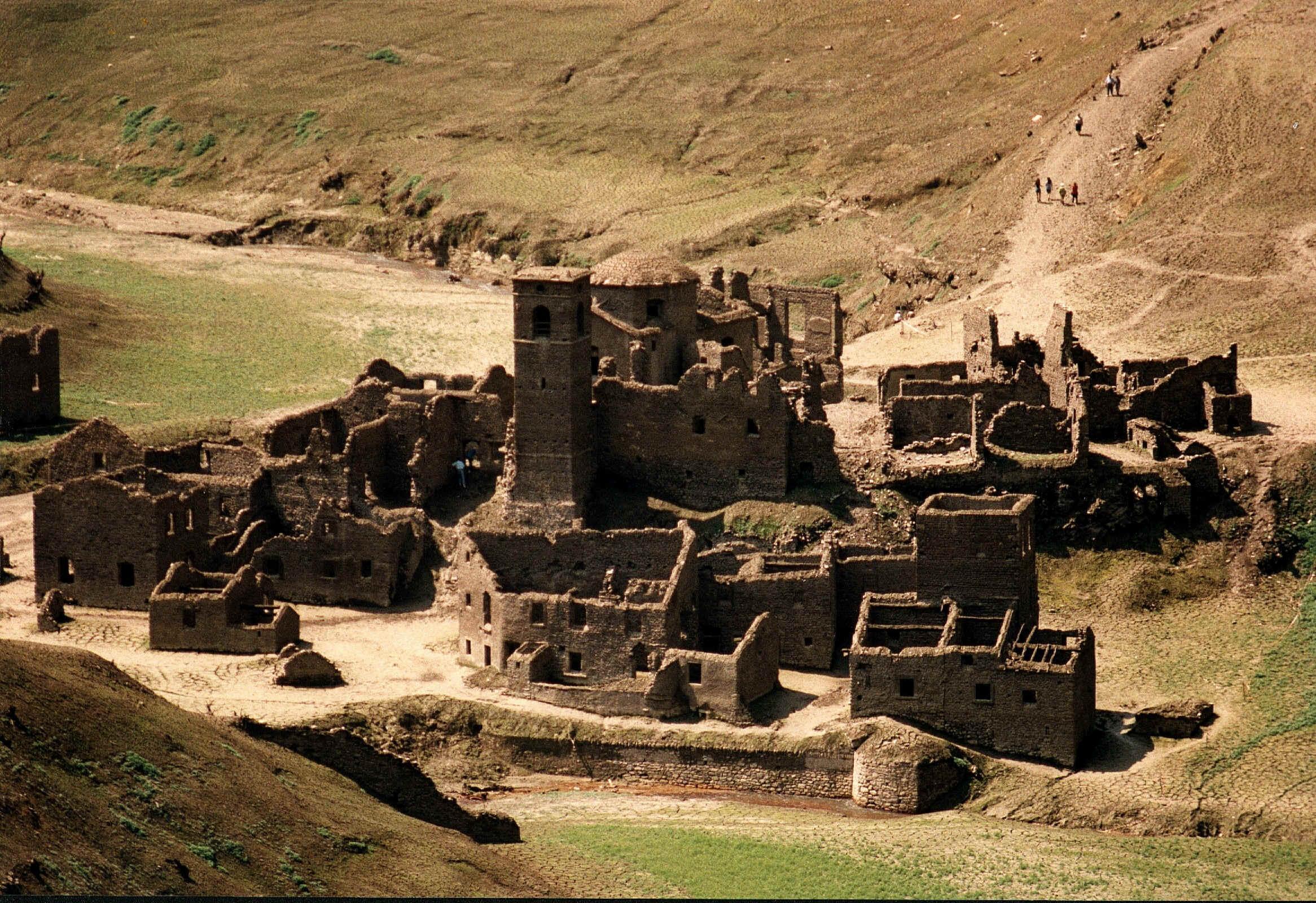 Il paese sommerso di Fabbriche di Careggine