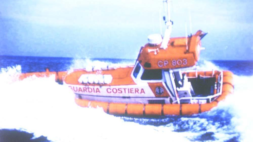 Una motovedetta della Guardia Costiera