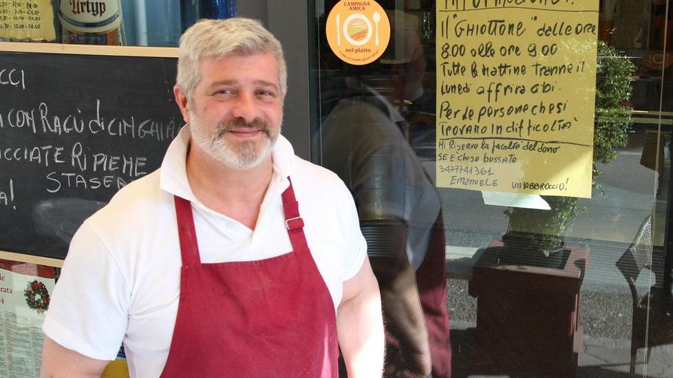 Se avete fame, chiedete La lotta alla povertà di un noto ristoratore