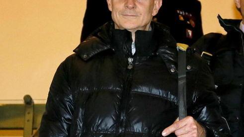 Antonio a Sara «Non hai raccontato le bugie giuste»