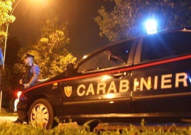«Fuori, la casa esplode!» Ma sono ladri 