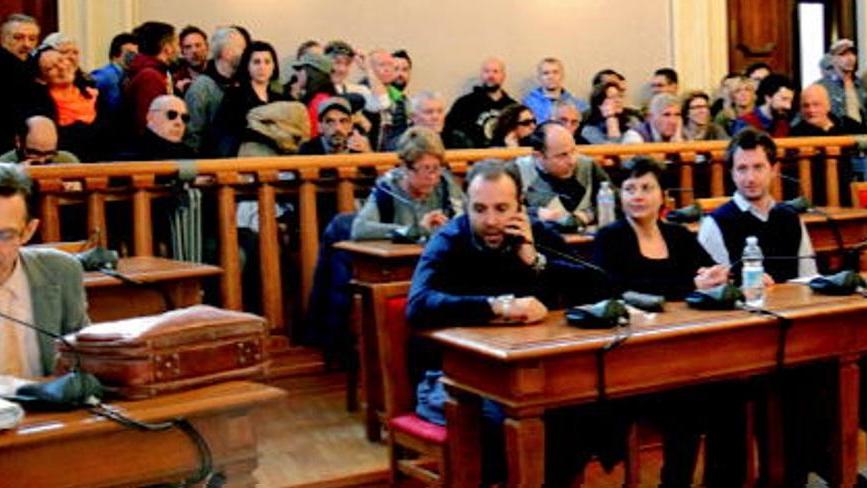 Una parte dei banchi dell'opposizione: da sinistra Cannito, De Filicaia, Ria e Ciampini (Marzi Pentafoto)