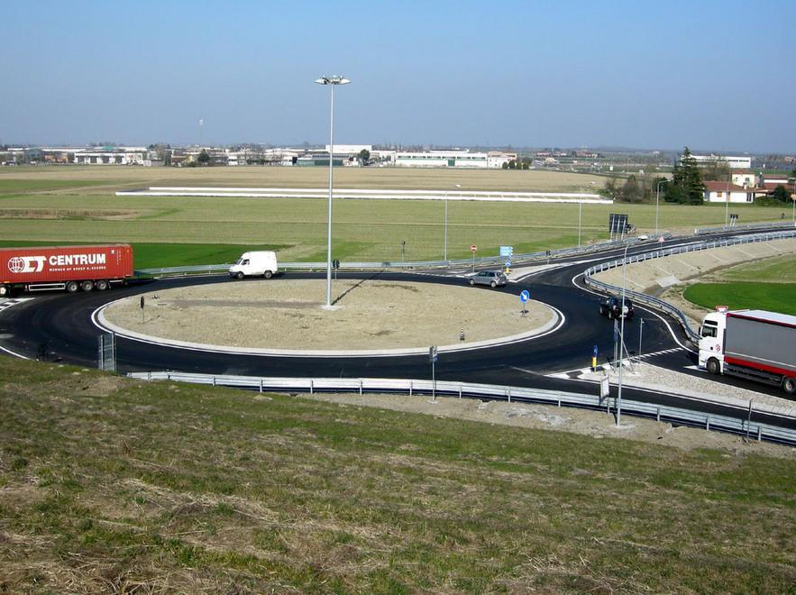 Rotonda pronta in tempi record 