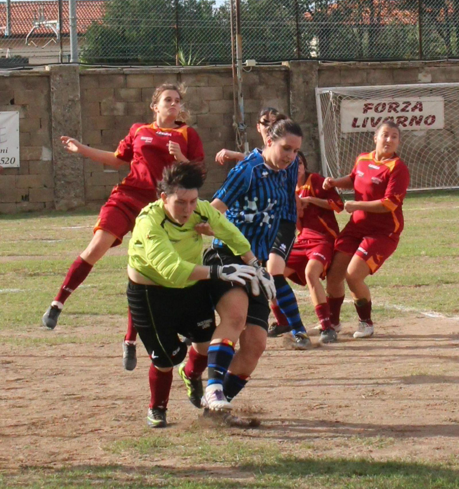 Calcio donne, torna il derby Pisa-Livorno