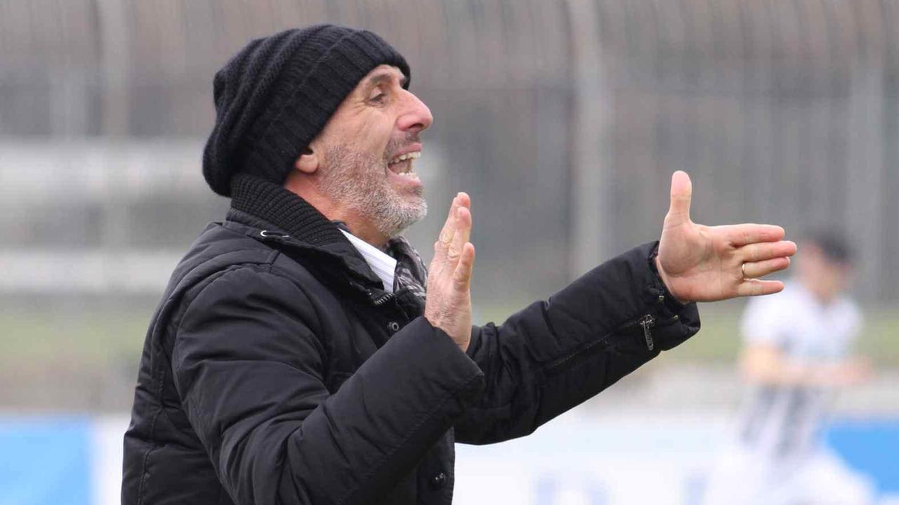 Vincenzo Esposito allenatore del Prato