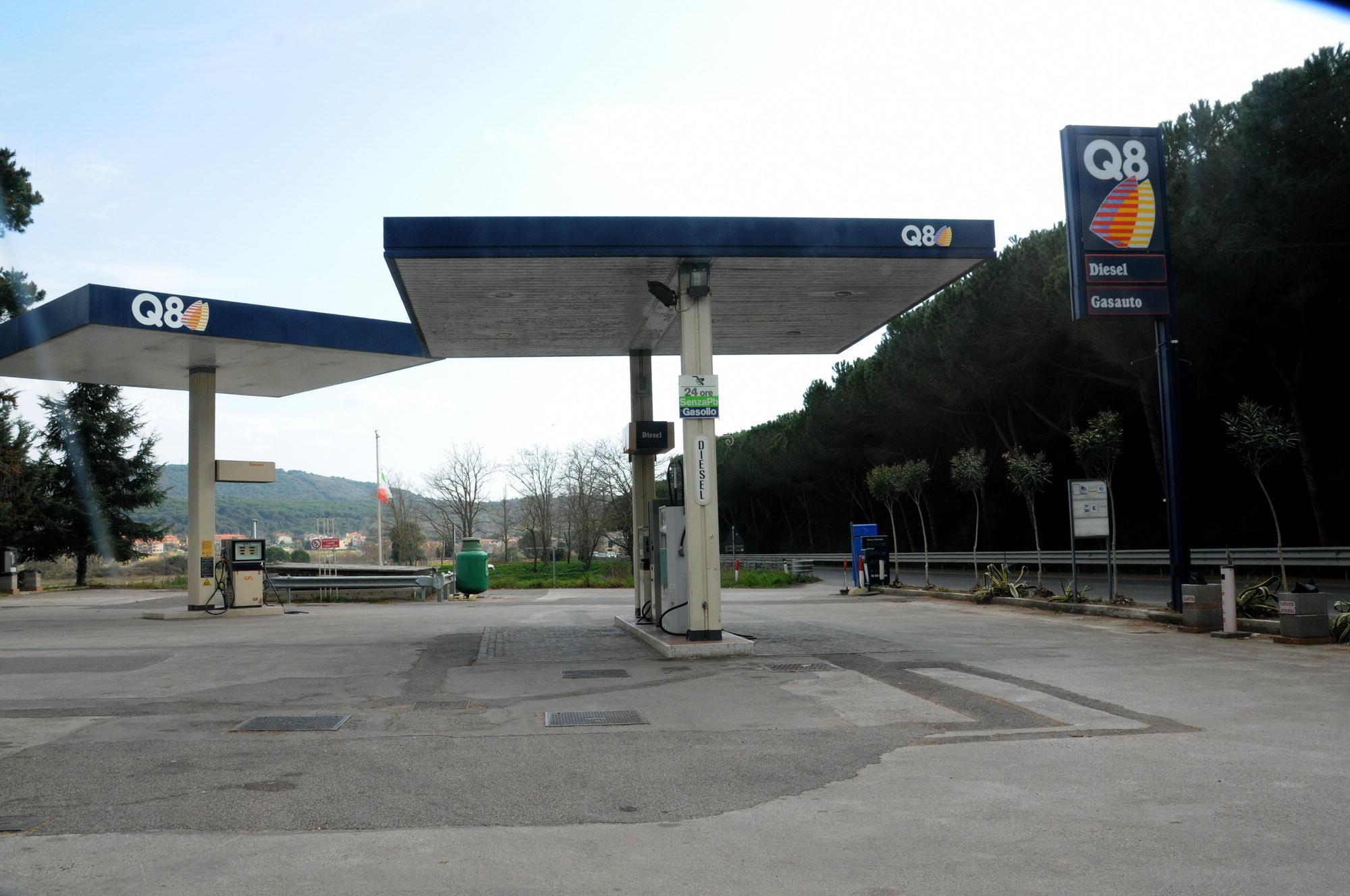 Il distributore del Puntone (foto Giorgio)