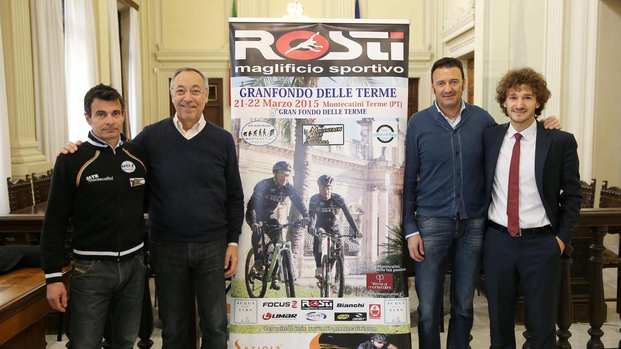 La presentazione della Gran Fondo delle Terme nella sala consiliare (Foto Nucci)