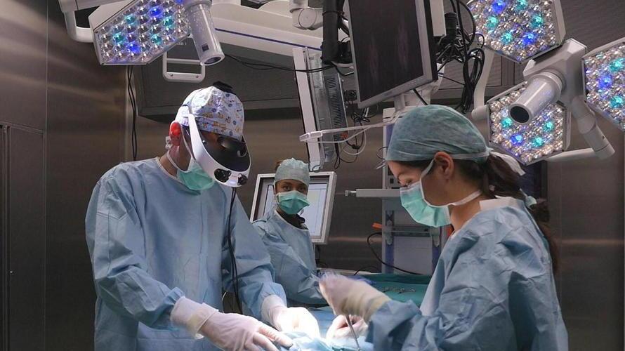 La sala operatoria del futuro arriva all’ospedale di Careggi