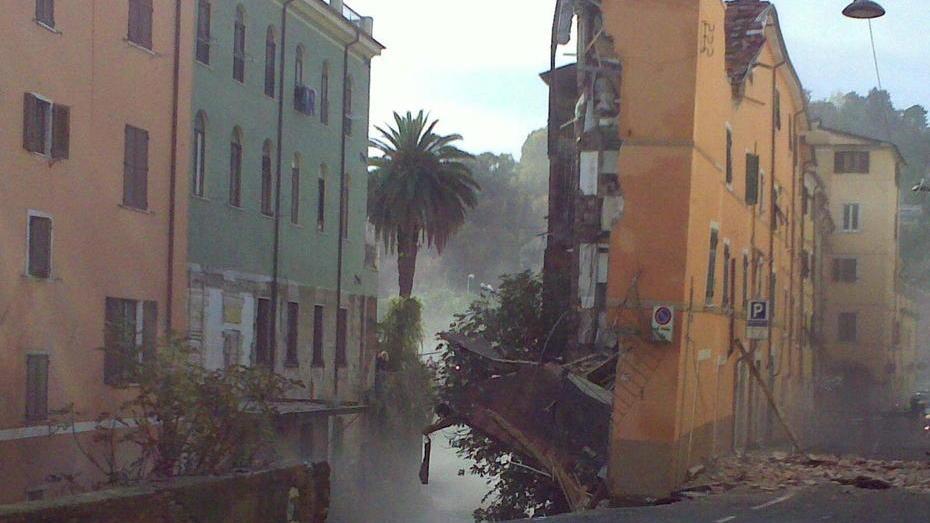 Crollo sul Carrione, un punto per la difesa