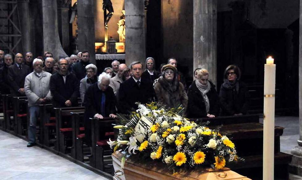 La città ha dato l’addio all’avvocato Cesare Piccioli