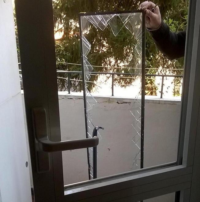 Coniugi tornano a casa e ci trovano i ladri 