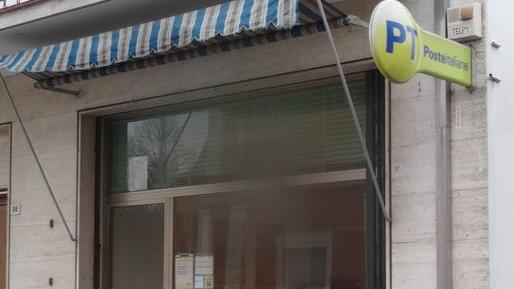 Poste di Reno Centese Mille firme anti chiusura