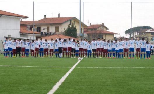 In campo tutti a fare il tifo per Giovanni 
