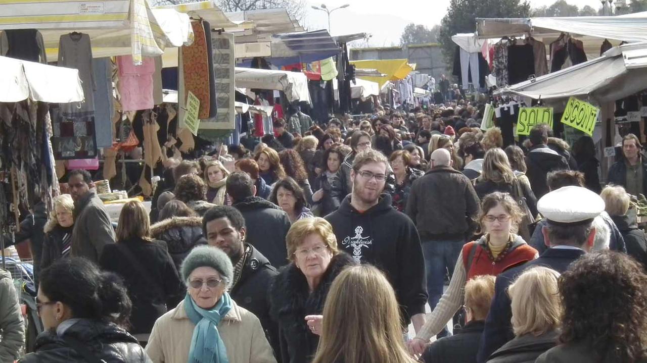 Il mercato di via Paparelli