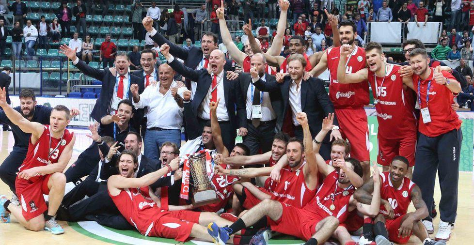 Alla Pallacanestro Reggiana la targa per l’Eurochallenge