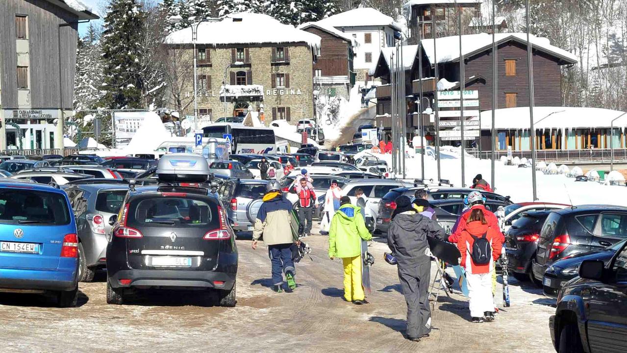 La primavera non ferma la neve, impianti aperti anche dopo Pasqua
