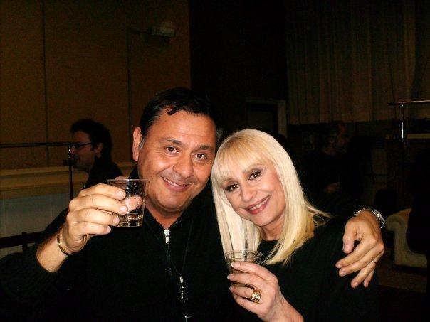 Walter Santillo e Raffaella Carrà (foto dalla pagina Facebook di Walter Santillo)