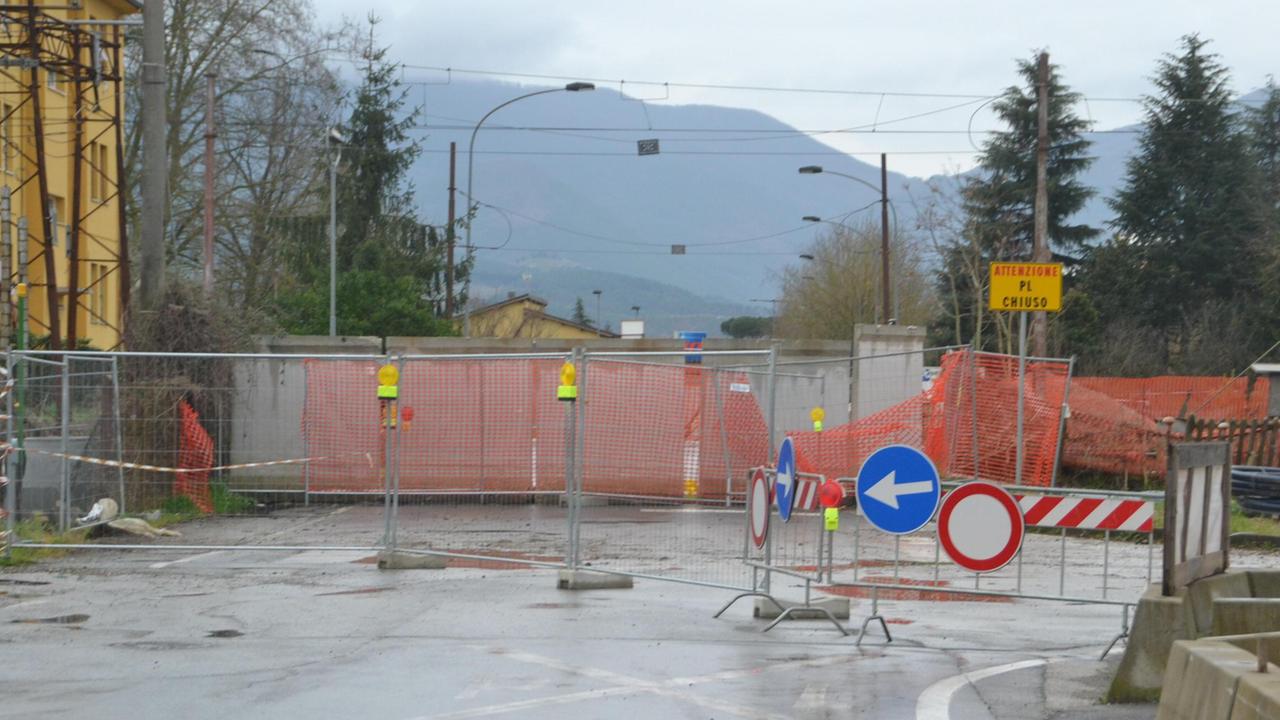 Il cantiere per il sottopasso in via Ingrillini