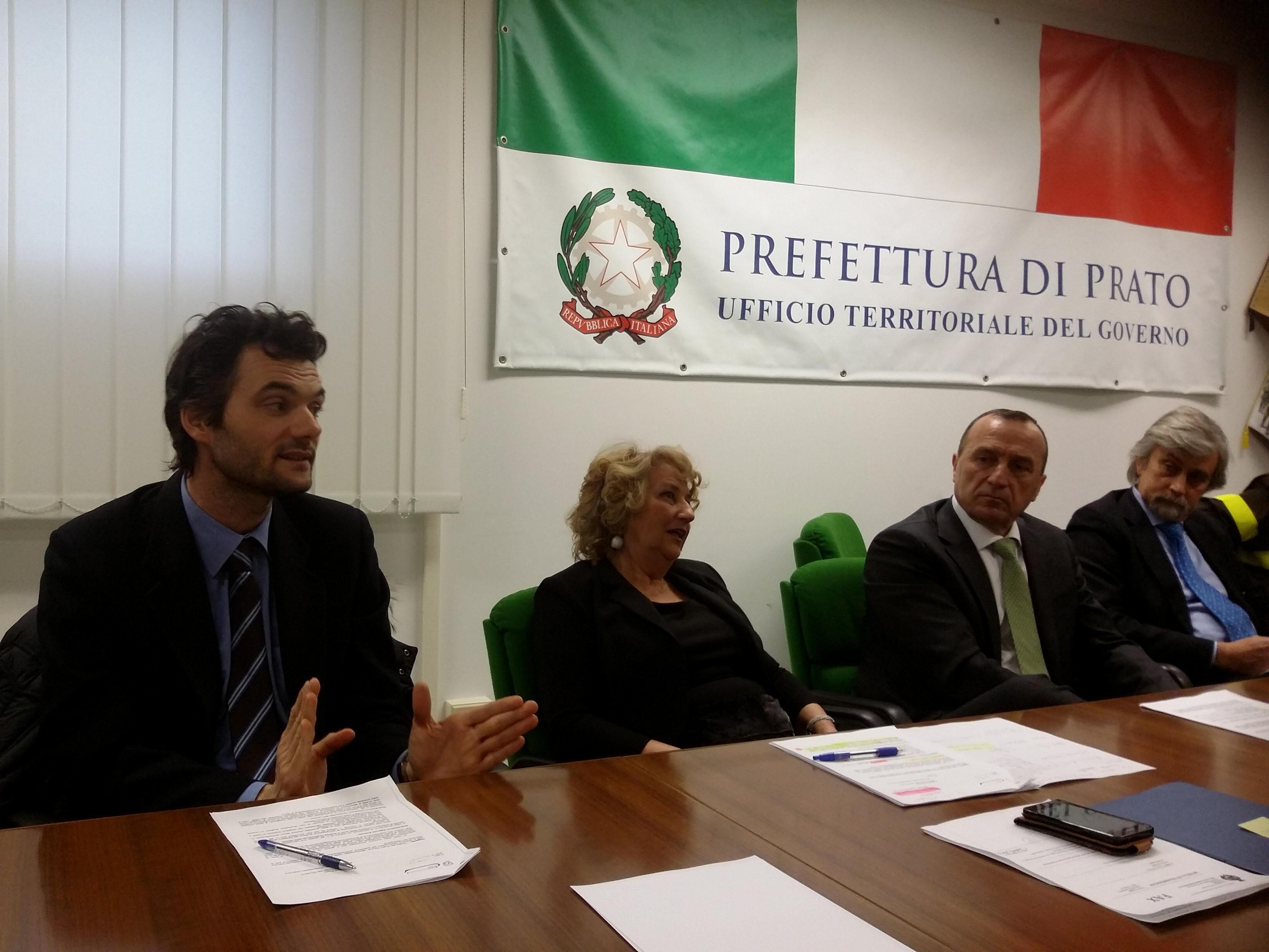 Da sinistra il sindaco Matteo Biffoni, il Prefetto Maria Laura Simonetti e il presidente della Camera di Commercio Luca Giusti