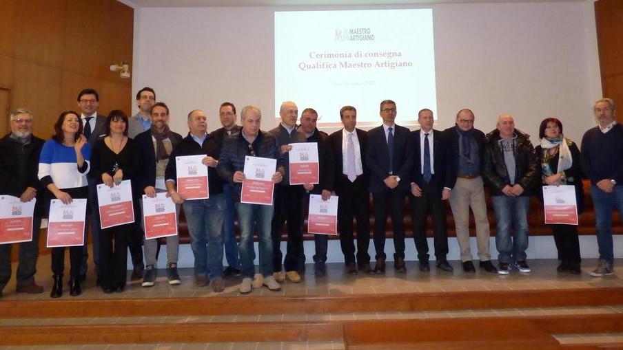 Premiati dalla Camera di commercio i maestri artigiani della provincia
