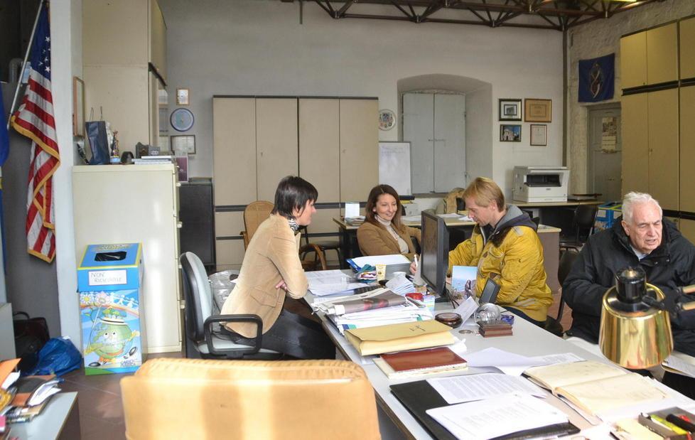 Casermette, decade l’apertura non stop 