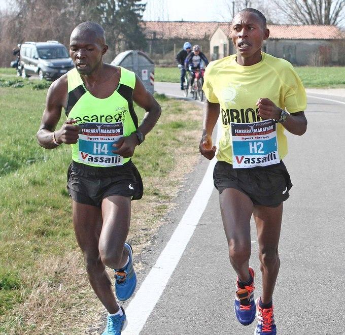 Il terzetto colored fa il vuoto e si gioca il successo