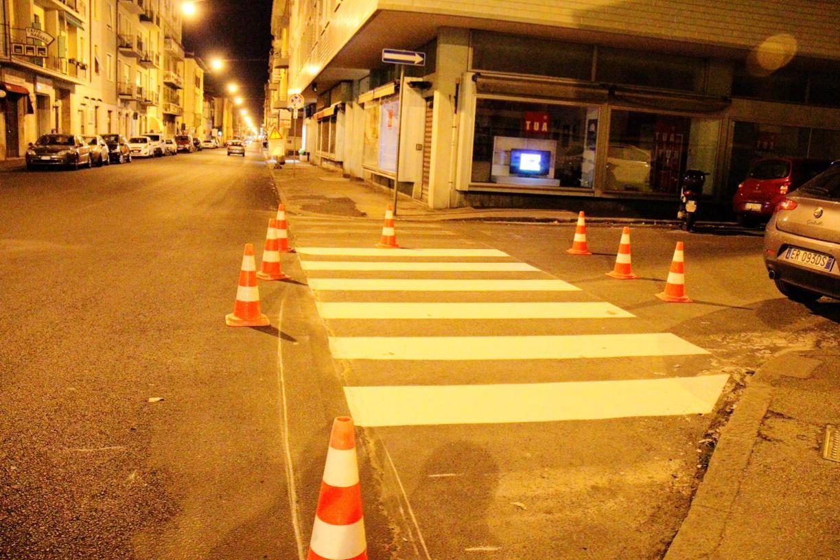 A Prato le strisce pedonali sono catarifrangenti