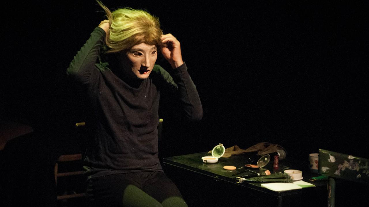 Manuela Pellegrini in una scena de "La vocazione"