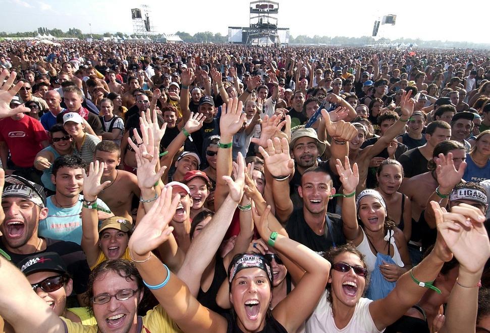 Ligabue al Campovolo, la fotostory dei tre grandi eventi