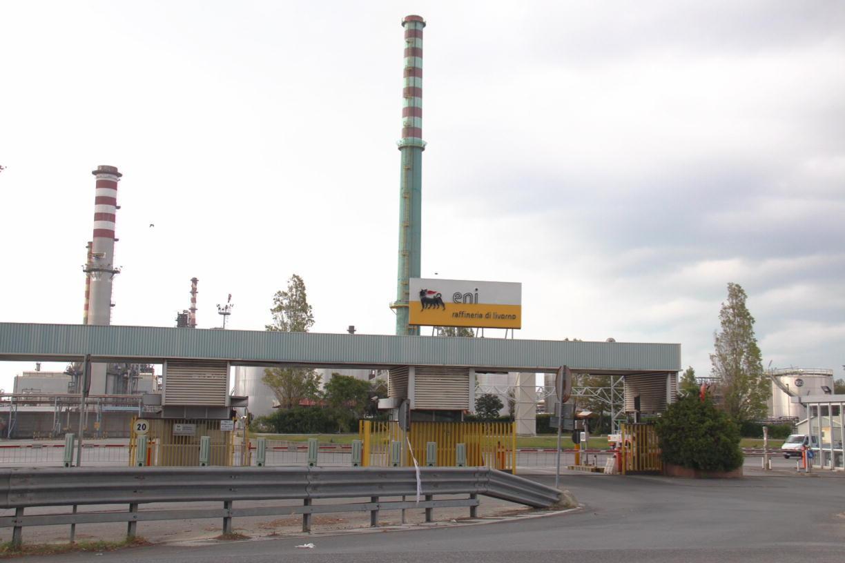 La raffineria Eni di Stagno